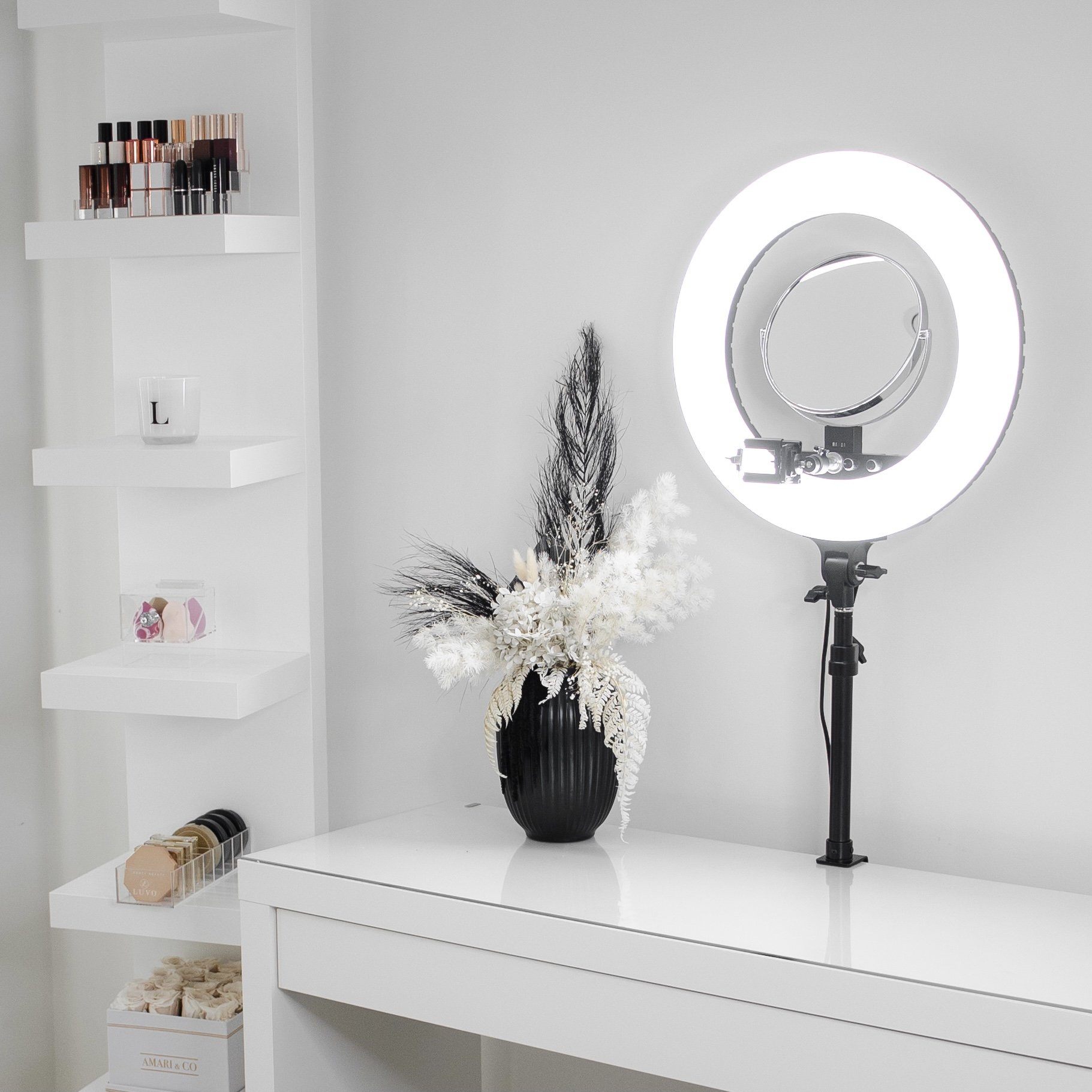 GlowPro 2 Ring Light - Essential For Makeup Artists - Luvo Store